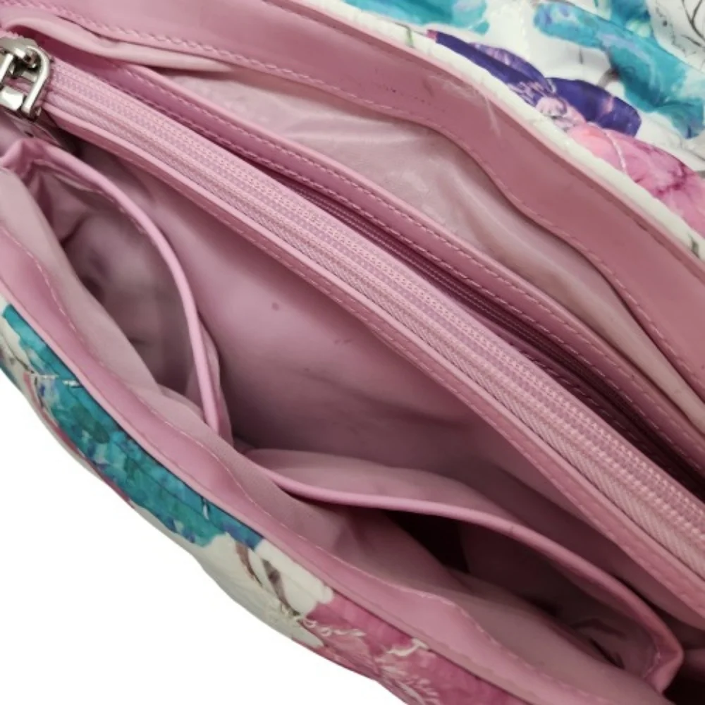 ⬇️🎉HOST PICK🎉 INC International Concepts Soft Ajae Floral Chain Strap Bag